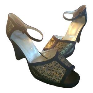 Vintage Joan Helpern Black and Gold Brocade Heels Shoes